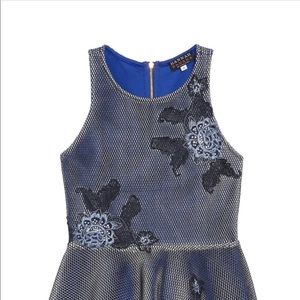 Tween girl party dress